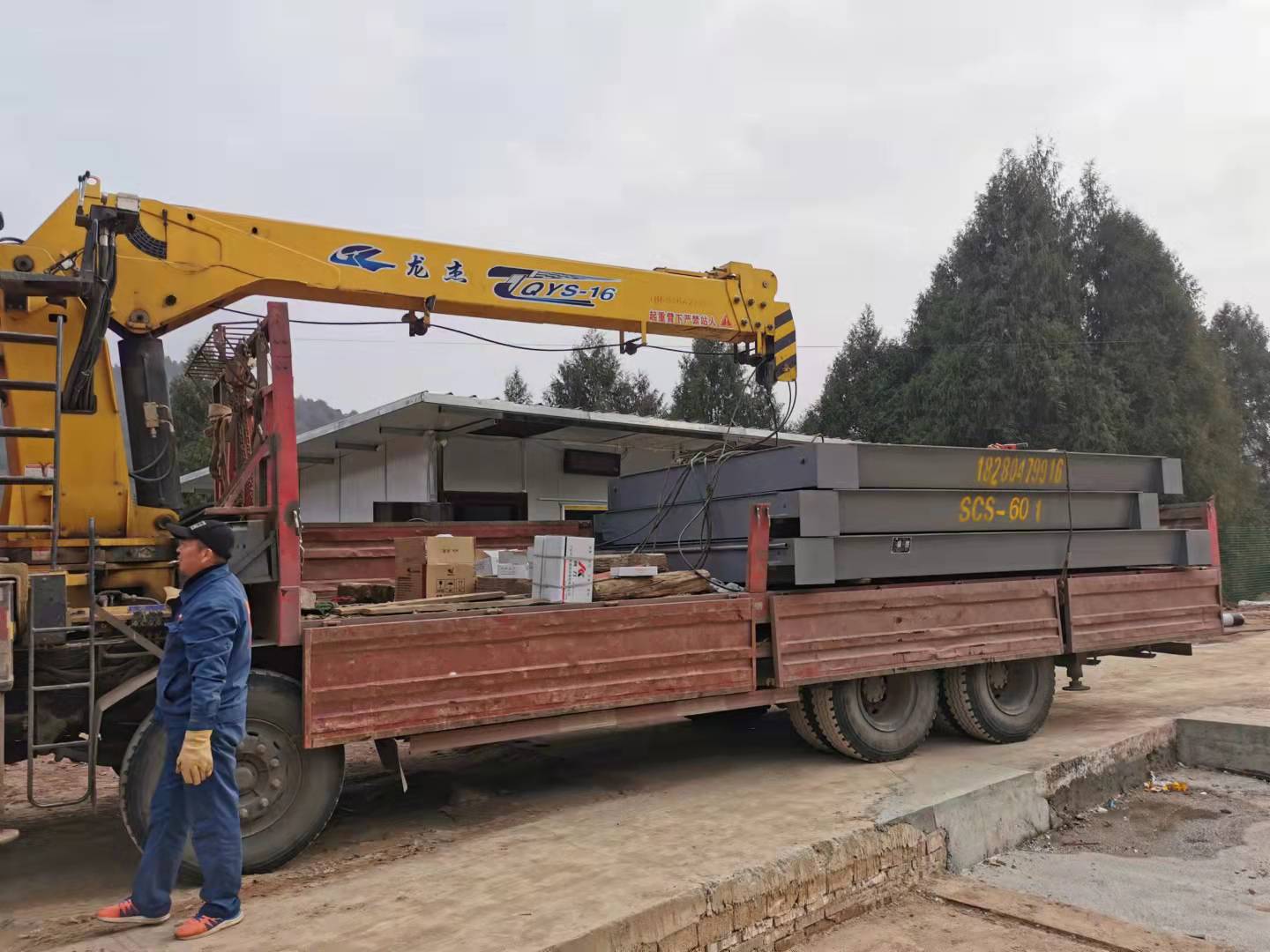 不锈钢地磅厂家电话(不锈钢地磅厂家直销联系电话)
